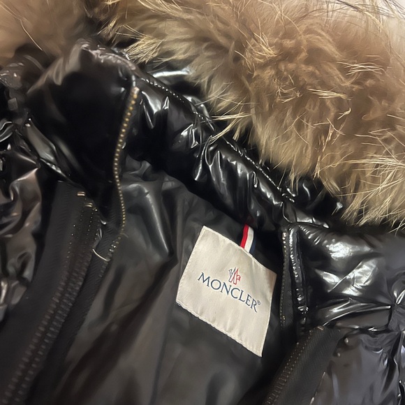 Moncler Shiny Black Jacket with Fur Detail - Picture 2 of 6